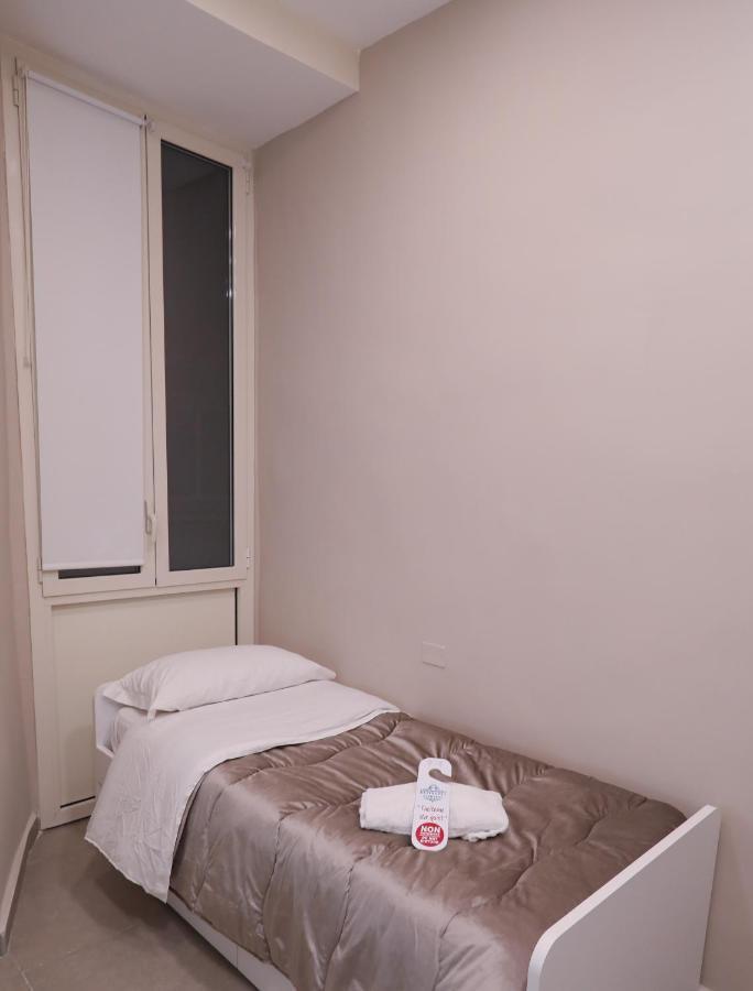 Residenza Esposito Economy Rooms Napoli Dış mekan fotoğraf