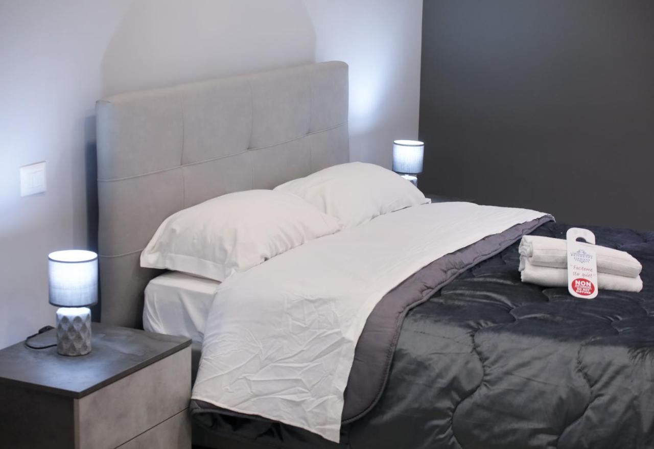 Residenza Esposito Economy Rooms Napoli Dış mekan fotoğraf