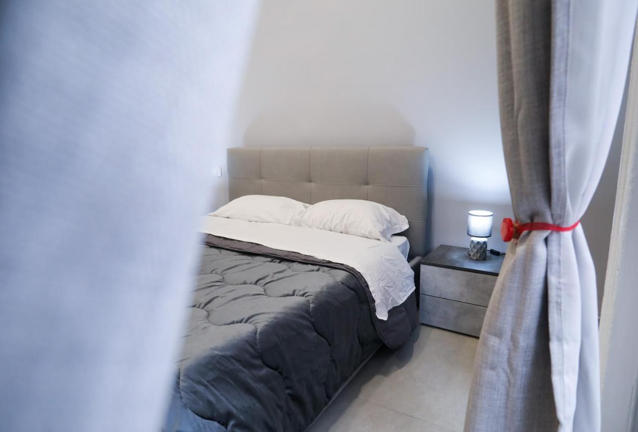 Residenza Esposito Economy Rooms Napoli Dış mekan fotoğraf
