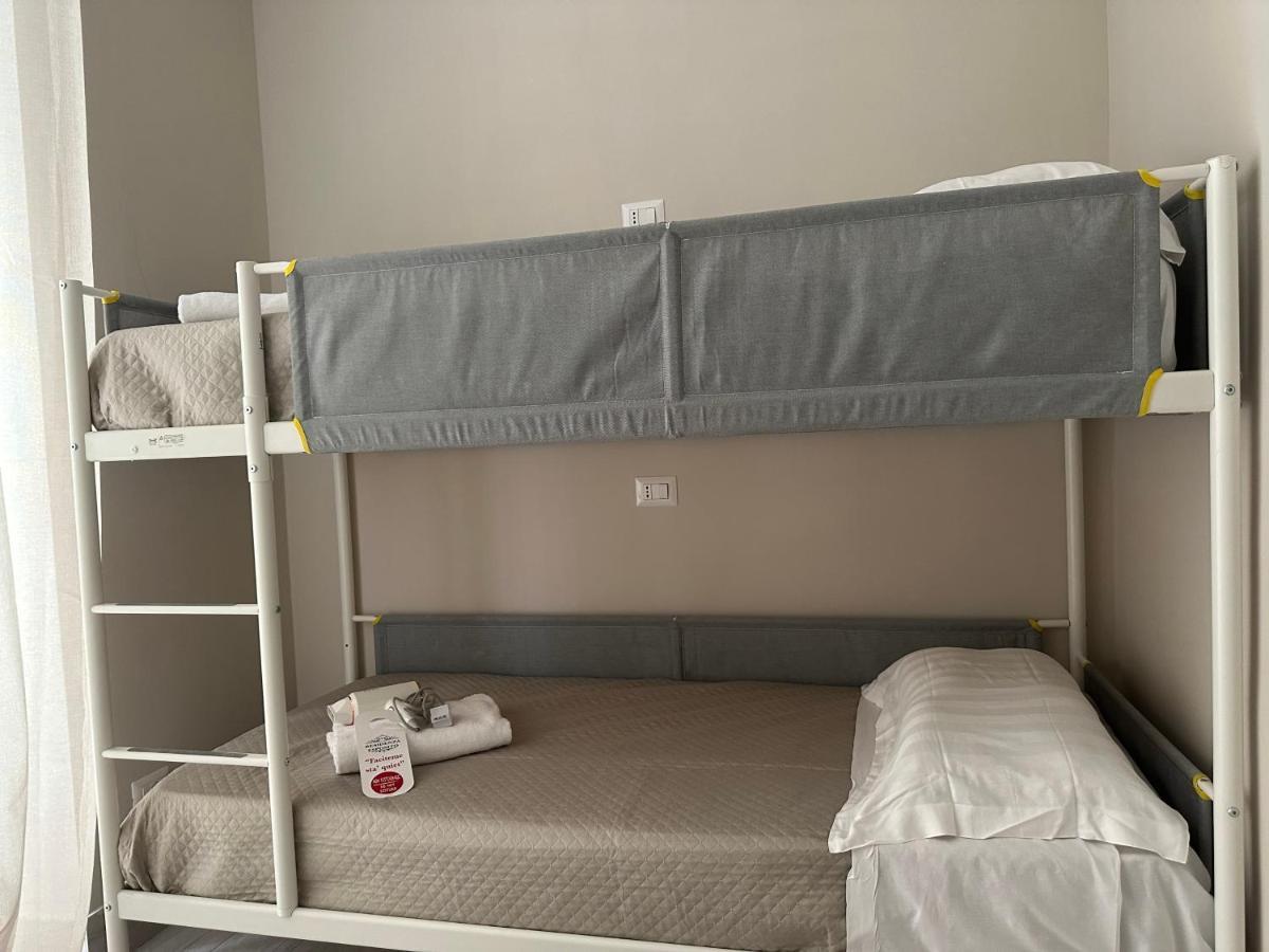 Residenza Esposito Economy Rooms Napoli Dış mekan fotoğraf
