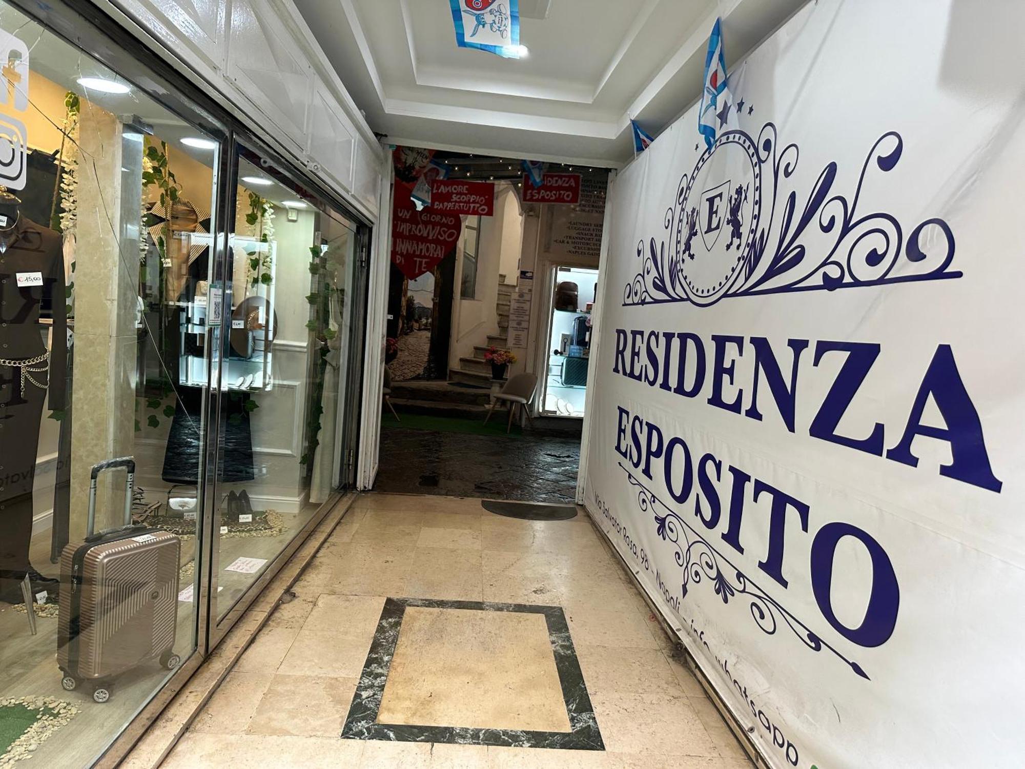 Residenza Esposito Economy Rooms Napoli Dış mekan fotoğraf