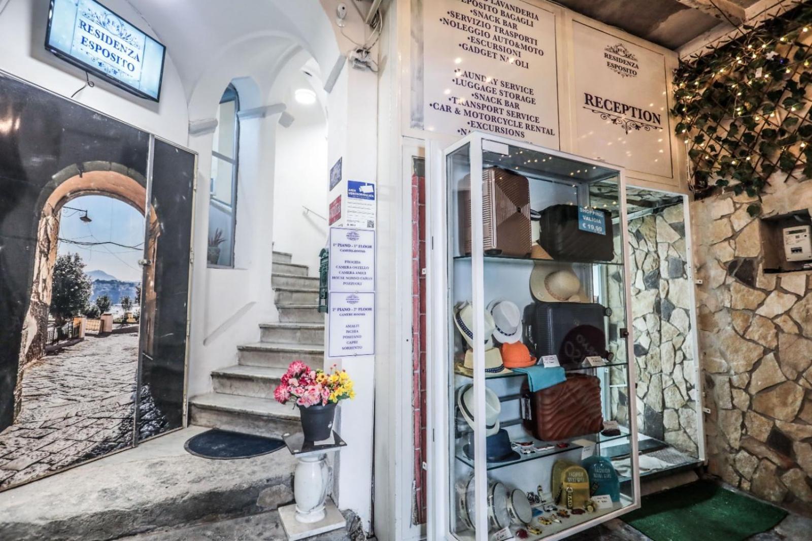 Residenza Esposito Economy Rooms Napoli Dış mekan fotoğraf